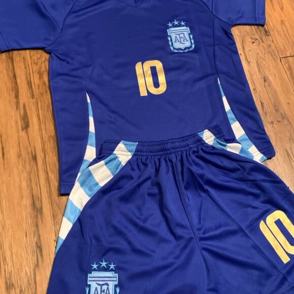 Large Messi Youth Barcelona Soccer Jersey Kit Kids - Picture 3 of 9